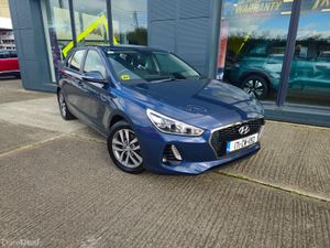 Hyundai i30 1.4 Petrol Deluxe - Image 4