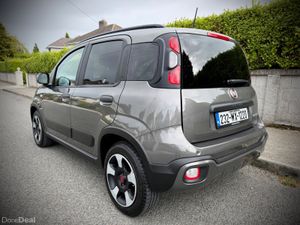 Fiat Panda Hybrid 1.0 Cross | Only 7500 km. - Image 3