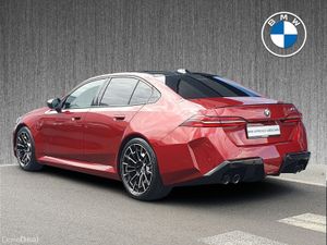 BMW M5 Saloon - Image 3