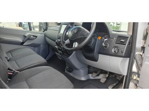 Mercedes-Benz Sprinter 311 LWB CDI 2DR - Image 4