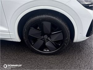 Volkswagen Touareg 3.0 V6 TDI 4Motion 286 Black Ed - Image 4