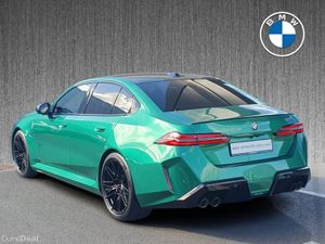 BMW M5 Saloon - Image 3