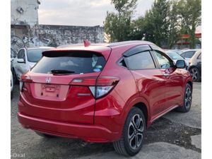 Honda Vezel 1.5 Petrol HYBRID Z HONDA SENSING Auto - Image 4