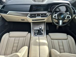 BMW X5 ** TOP SPEC ** X-Drive 45e ** X-LINE ** TRI - Image 2