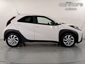 Toyota Aygo X 1.0 Pulse - Image 2