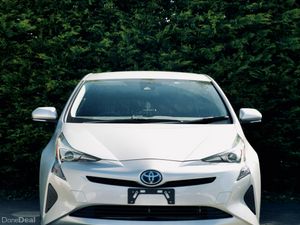Toyota Prius 1.8 Hybrid 2018 - Image 3
