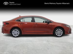 Toyota Corolla LUNA SALOON - Image 3