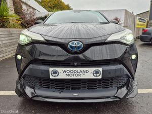 Toyota C-HR 1.8 HYBRID / SOL NERO EDITION WITH A T - Image 4
