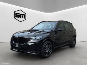 2023 BMW X5 50E M-SPORT AUTO. - Image 3