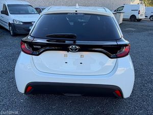 2020 Toyota Yaris 1.0 Automatic - Image 4