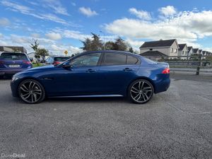 ABSOLUTELY STUNNING 2016 R SPORT JAGUAR - Image 4