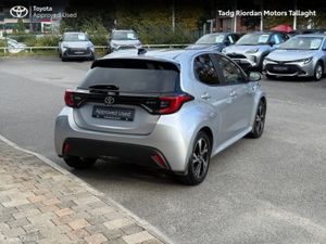 Toyota Yaris HEV SPORT *EX-DEMO* - Image 2