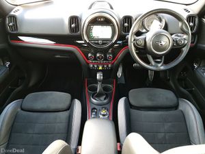Mini Countryman Cooper SE ALL4 - Image 4