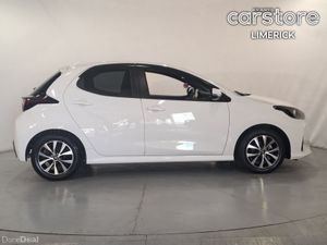 Toyota Yaris 1.5 - Image 2
