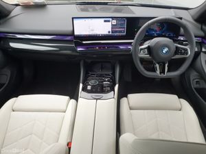 BMW 5-Series 530e M Sport Pro Saloon - Image 4