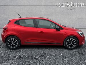 Renault Clio TCe 90 DFull Equilibre - Image 2