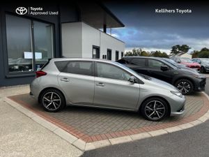 Toyota Auris AURIS HYBRID LUNA SPORT - Image 3