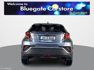 Toyota C-HR 1.8 HYBRID SPORT **CREAM AND BLACK LEA - Image 4