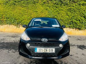 Hyundai i10 CLASSIC 4DR - Image 4