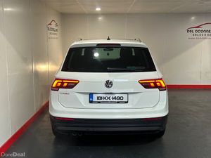 Volkswagen Tiguan CL 2.0 TDI 115HP MANUAL 6SPEED F - Image 4