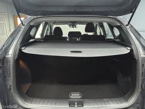 Hyundai Tucson IX35 COMFORT PLUS 5DR - Image 4