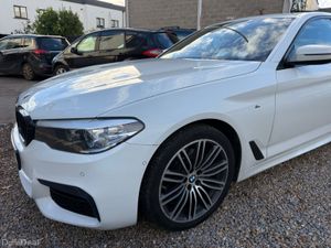 🇮🇪WOWBMW 520 M-SPORT PERFORMANCE EDITION(Diesel) - Image 2