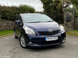 Toyota Verso  1.6 Valvematic Aura. New nct - Image 4
