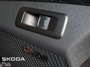 Skoda Octavia **PETROL RS** 2.0TSI 265HP DSG - Image 3