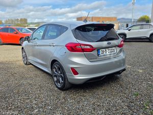 2021 Ford Fiesta ST-Line - Image 4