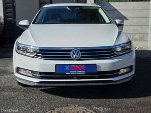 Volkswagen Passat HIGHLINE - AUTO - 42KMS - Image 2
