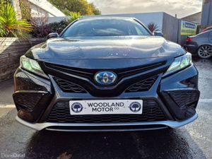 Toyota Camry 2.5 HYBRID / WORLD SPORT WITH PAN ROO - Image 4