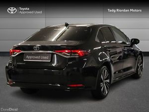 Toyota Corolla LUNA SPORT SALOON - Image 2