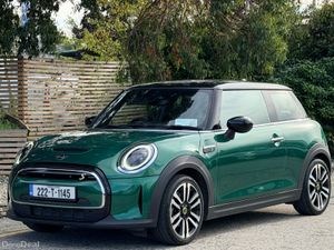 2022 Mini Cooper..LEVEL 2 SPEC - Image 2