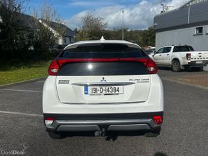 Mitsubishi Eclipse Cross 1.5 Petrol 6MT Invite 2WD - Image 4
