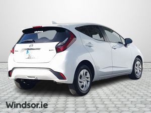 Toyota Aqua G Hybrid Automatic - Image 3
