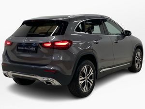 Mercedes-Benz GLA GLA 180 Progressive Plus - Image 4