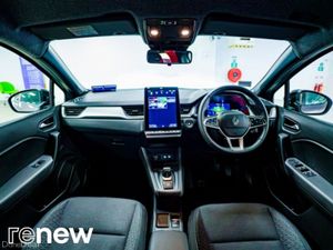 Renault Captur techno full hybrid E-Tech 160 Auto - Image 2