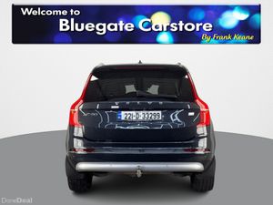 Volvo XC90 INSCRIPTION PRO T8 **BLACK AND CREAM FU - Image 4