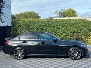 BMW 3-Series 330e M-SPORT COMPETITION 2.0 HYBRID / - Image 2