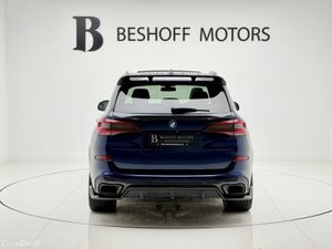 BMW X5 45e M-SPORT=PAN ROOF//IVORY INTERIOR//212 D - Image 4