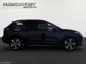 2023 Toyota Corolla Cross Z 1.8 Hybrid, High Spec - Image 4