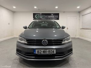 Volkswagen Jetta 2.0 TDI SE BLUEMOTION 110PS 4DR** - Image 2