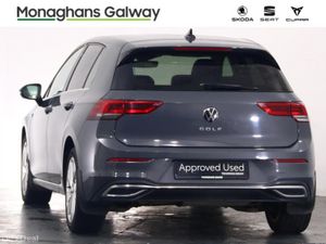 Volkswagen Golf STYLE 2.0 TDI 115HP 5DR - Image 4