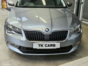 18 SKODA SUPERB STYLE DIESEL - Image 4
