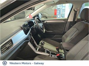 Volkswagen T-Roc 2.0 TDI 116HP M/T Life *B* - Image 4