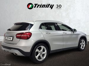 Mercedes-Benz GLA ** SPORT ** GLA 180 ** LOW KMS * - Image 3