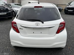2016 Toyota Vitz 1.0 Automatic - Image 4