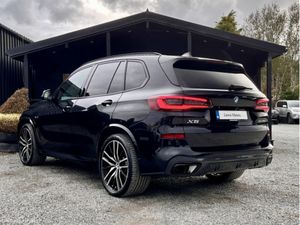 BMW X5 X-DRIVE 45E M SPORT, HUGE SPEC, PAN ROOF, H - Image 4
