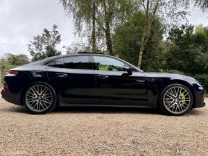 Porsche Panamera 4 E-HYBRID *1 Owner Irish Car. Hu - Image 2