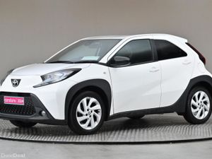 Toyota Aygo X 1.0 PULSE 5SPD **CARPLAY**ANDROID AU - Image 4